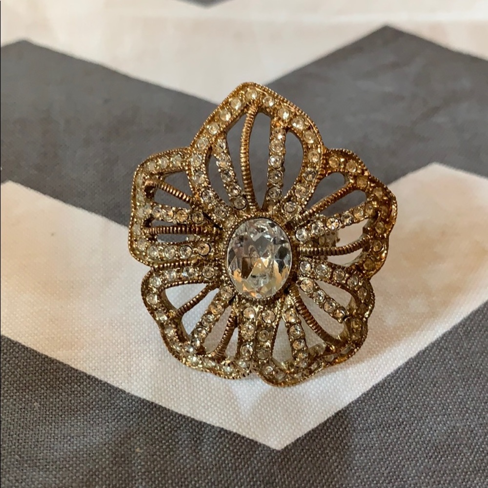 Beautiful Vintage Givenchy Flower Ring 6